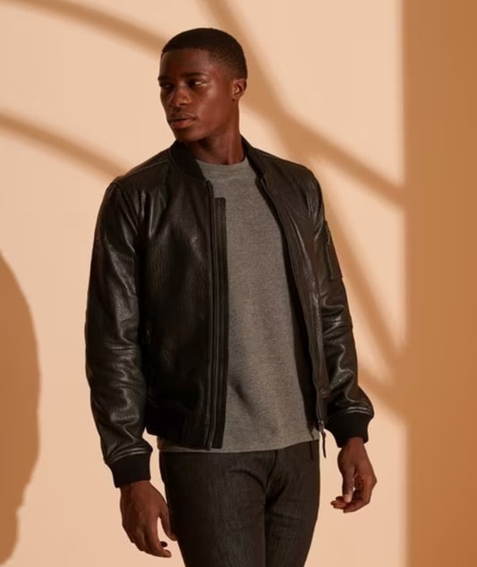 A Guide to Wearing a Leather Bomber Jacket with Style