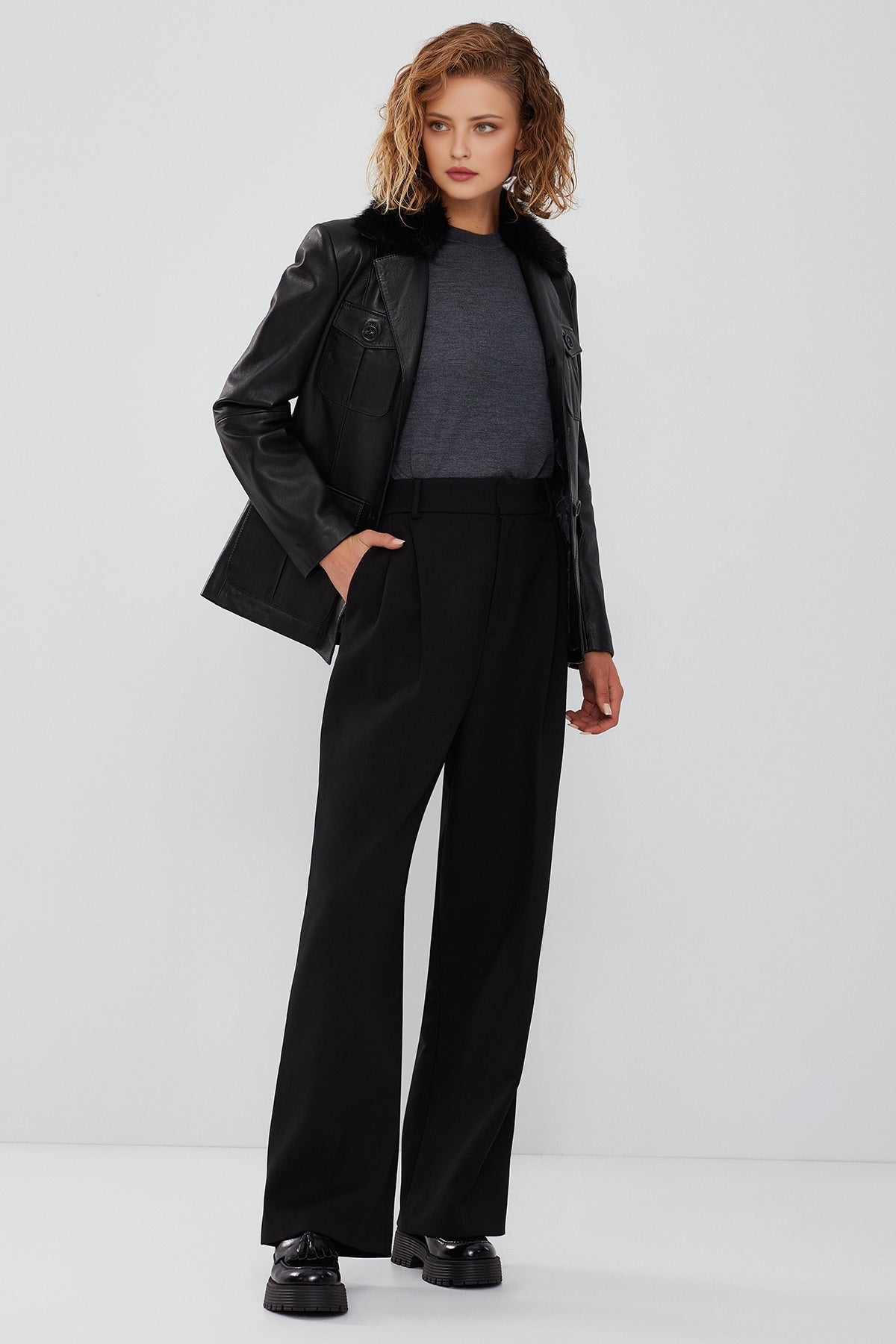 Anais Women's Black Fur Collar Blazer Leather Jacket