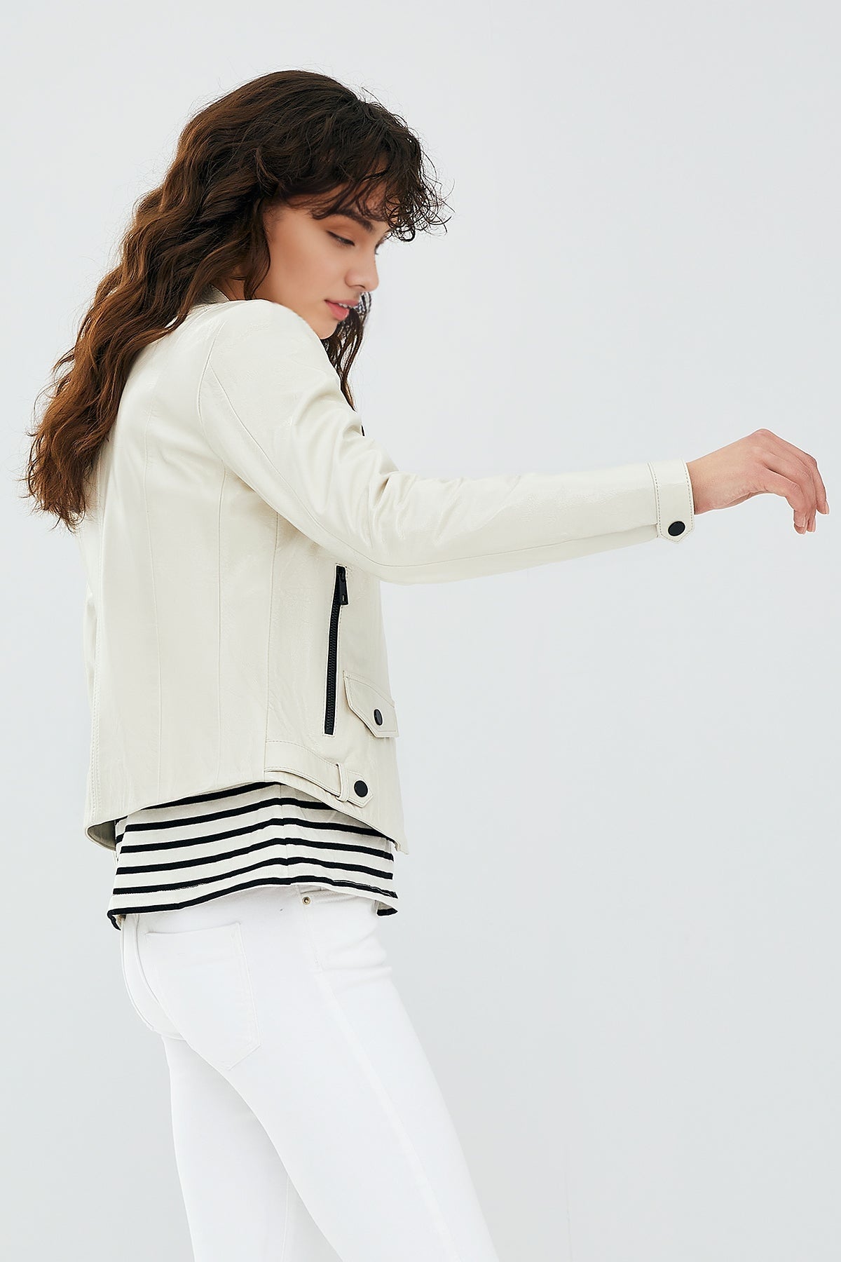 Daphne Women's White Leather Jacket