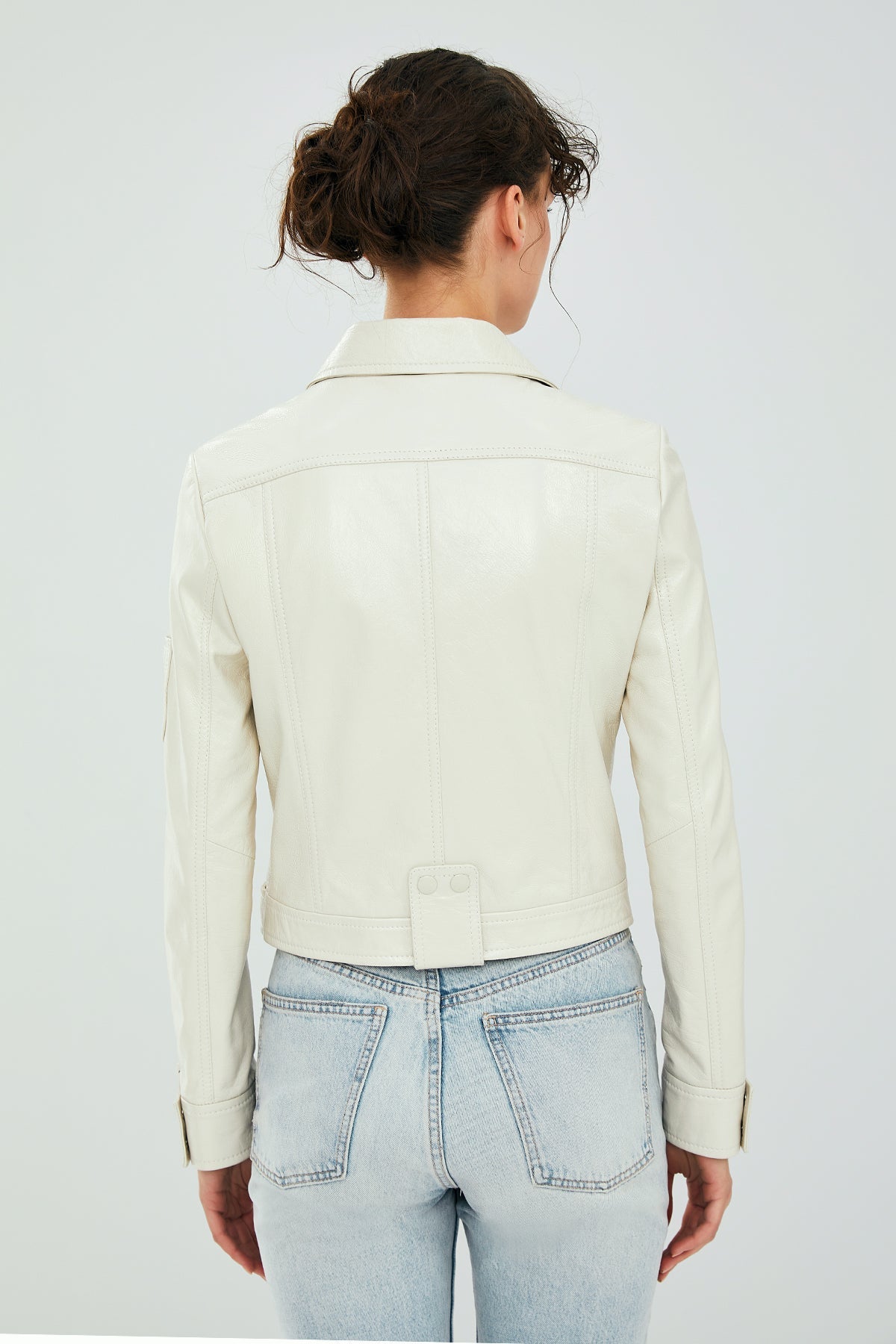 Sirena Women's White Short Leather Jacket